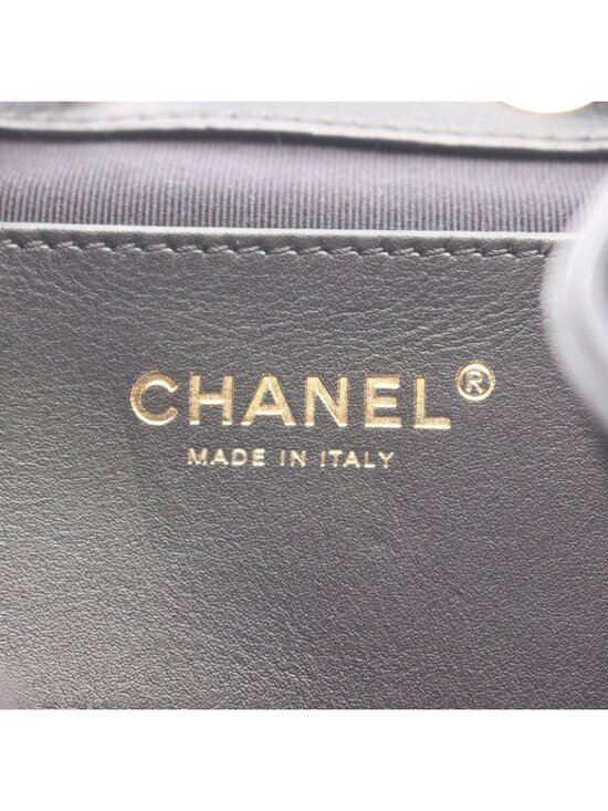Chanel Backpack 19 Black Lambskin Quilted Small main image 10